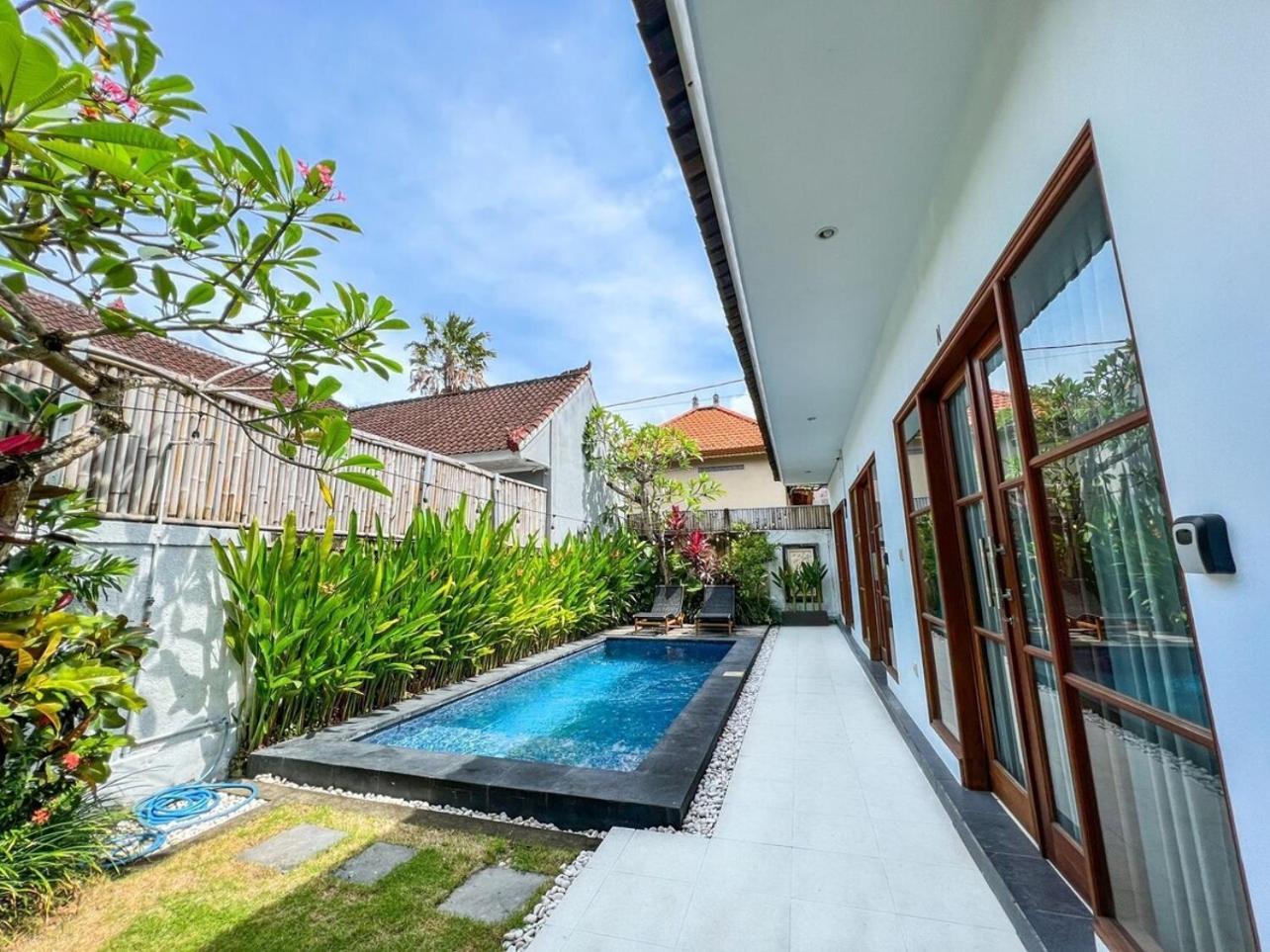 Island Boy Guesthouse T Prime Location In Canggu Exteriör bild